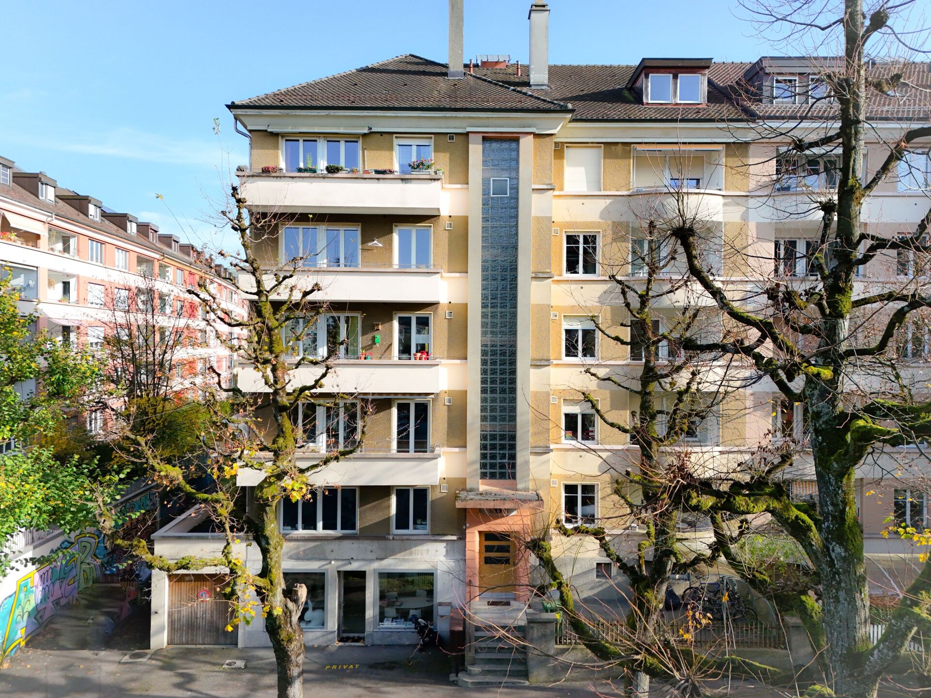 Traumhafte, komplettsanierte 3-Zimmerwohnung mit zwei Balkonen – Bezug Sommer 2026